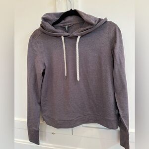 Vuori lightweight hoodie (another listing has matching pants)